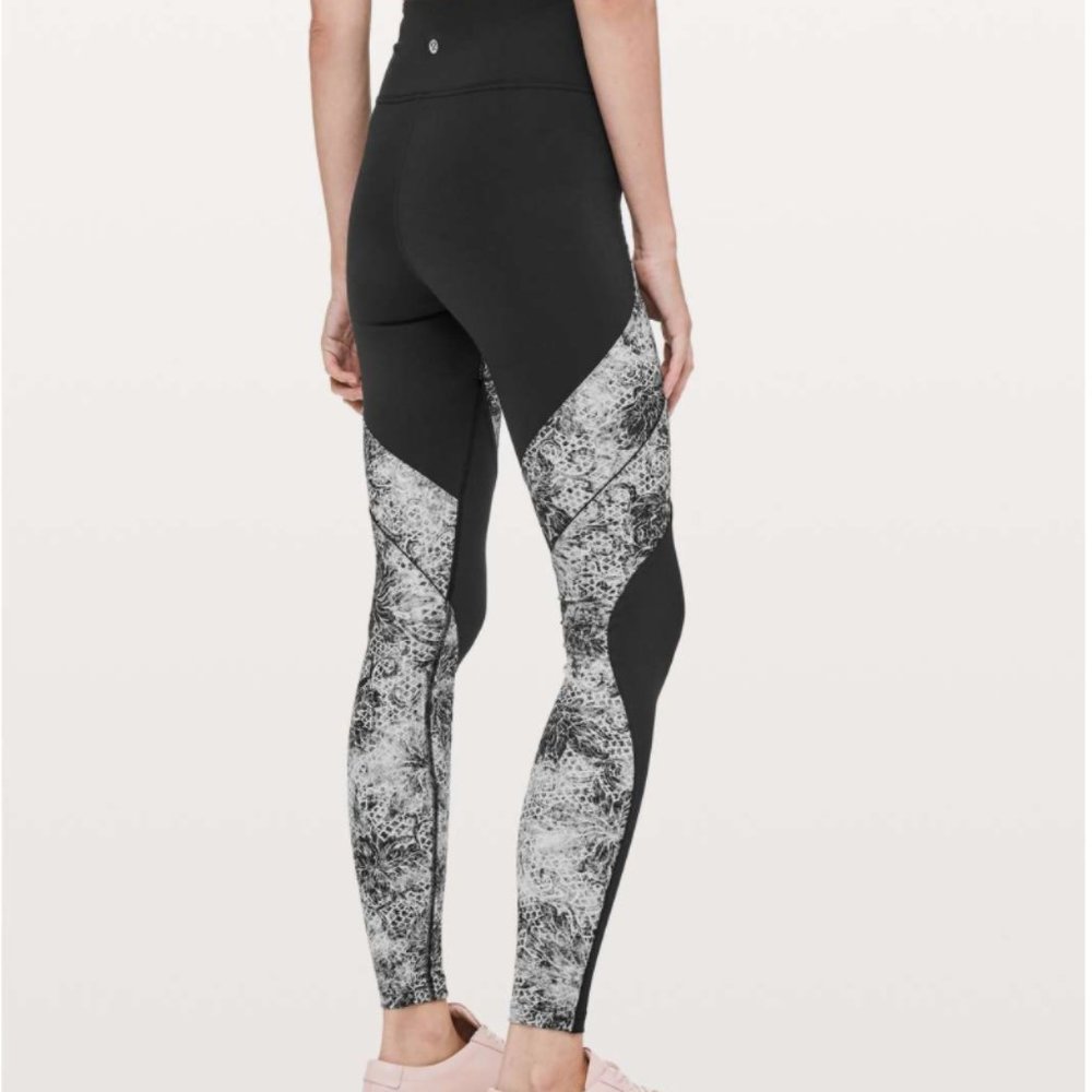 Lululemon Sweat & Repeat Tight *28" - Picture 3 of 5